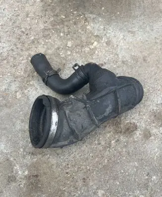 Opel Zafira A Air intake hose/pipe 04441600