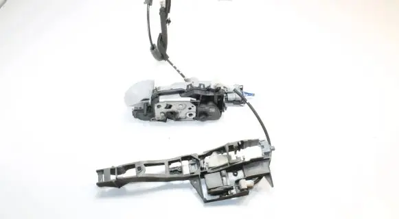 Citroen DS3 Front door lock PSA006255