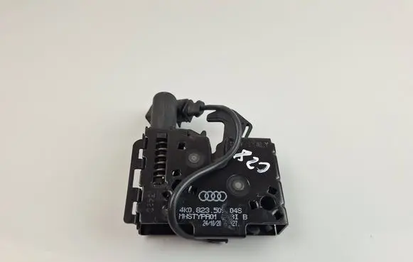 Volkswagen Golf VII Engine bonnet/hood lock/catch 4K0823509