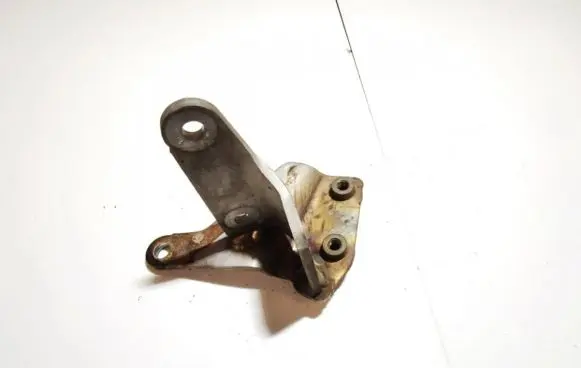 Audi A3 S3 8V Engine mounting bracket 04L131561J