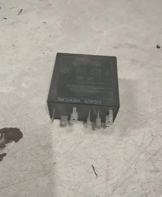 Volkswagen Golf IV Other relay 4B0955531A A290501 5WK10430A