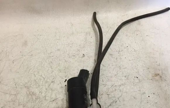 Ford S-MAX Windscreen/windshield washer pump 1S7117K624FE