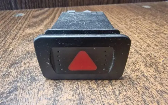 Volkswagen Golf IV Alarm switch 1J0953235C 1J0927134A