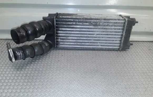 Peugeot 308 Intercooler radiator 9656503980