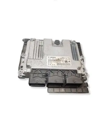 Peugeot 308 Engine control unit/module 0281030548