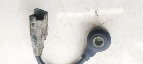 Detonation knock sensor