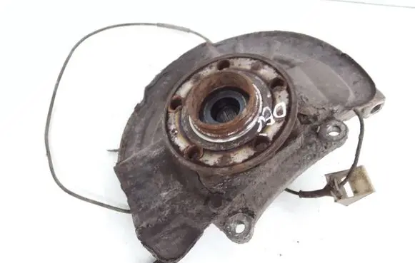 Volvo V70 Front wheel hub spindle knuckle 9461944