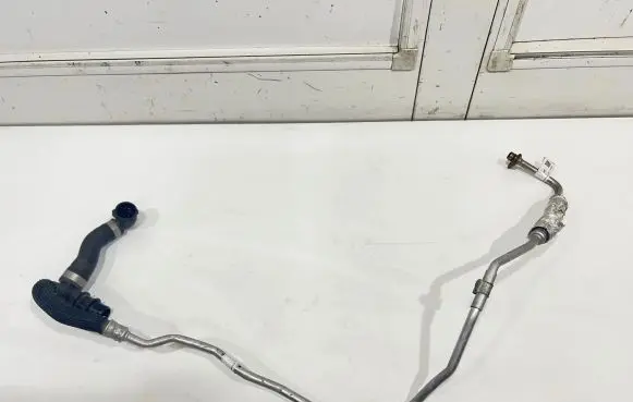 BMW 2 F45 Turbo turbocharger oiling pipe/hose 8687745 179089