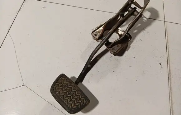 Brake pedal