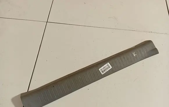 Toyota Avensis Verso Front sill trim cover 6791444020 67914-44020