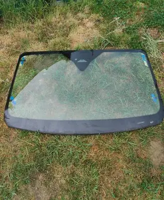 Ford Transit VII Front windscreen/windshield window RK31V03100C