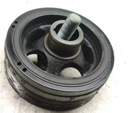 Mercedes-Benz E W211 Crankshaft pulley A6420300003