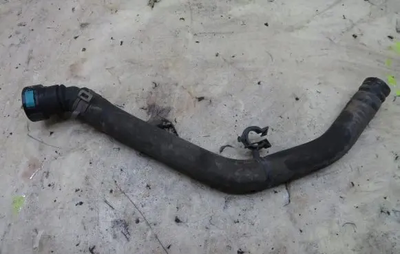 Ford Fiesta Engine coolant pipe/hose