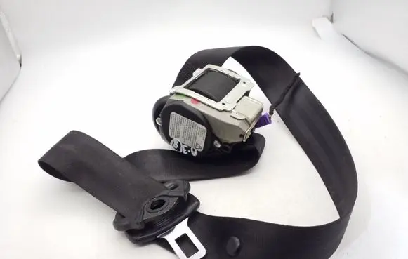 Front seatbelt