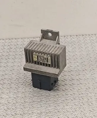 Renault Kangoo II Glow plug pre-heat relay 8200859243