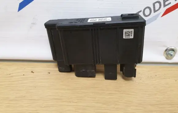 BMW 2 F22 F23 Power management control unit 8647255 12638647255
