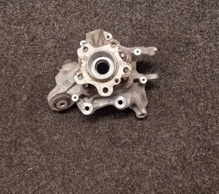 BMW i5 G60 Rear wheel hub 6898366 8838134