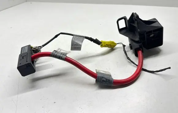 BMW 3 E46 Positive cable (battery) 6903948