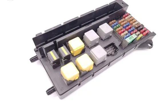 Volkswagen Crafter Fuse module 9065450101 5B11F0117 ZGS002Q001