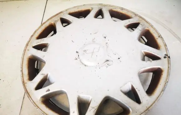 Mitsubishi Galant R16 wheel hub/cap/trim 65005