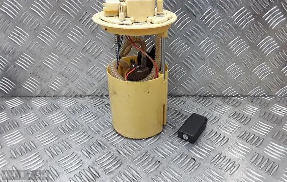 Opel Corsa D Fuel injection high pressure pump a2c53245173