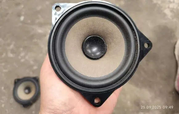 Mini Cooper Countryman R60 Rear door speaker 9804157 18820010 6513980415703