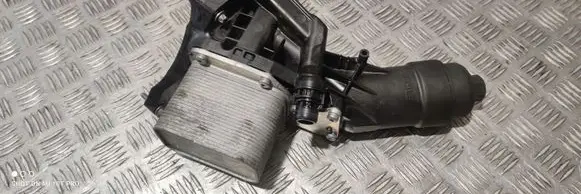 BMW 4 F32 F33 Oil filter mounting bracket 72361309
