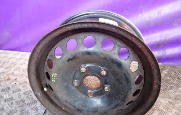 Volkswagen Sharan R15 steel rim 