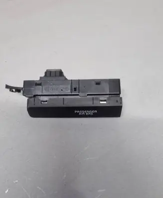 KIA Sportage Passenger airbag on/off switch 95960F1710