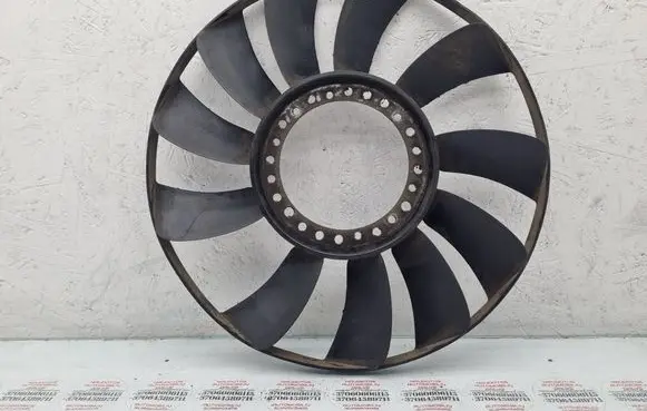 Audi A4 S4 B5 8D Fan impeller 058121301B