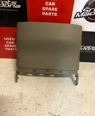 Steering wheel column trim