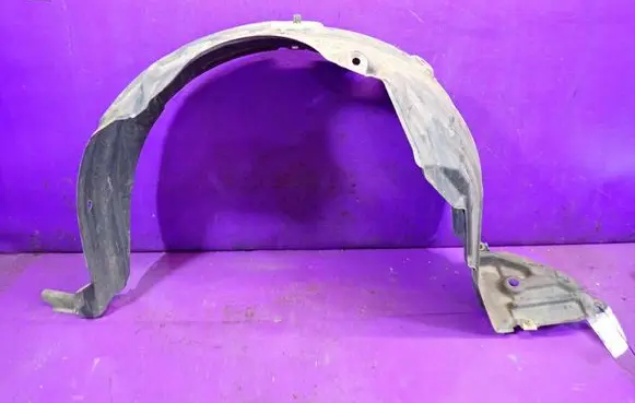 Toyota Yaris Front arch