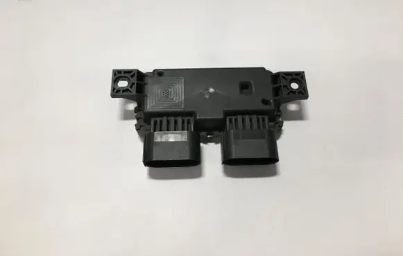 Mercedes-Benz B W245 Fuel pump relay A0009008214