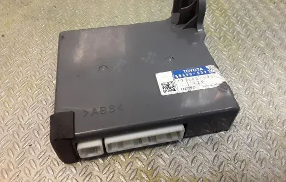 Lexus IS 220D-250-350 Other devices 8865053170
