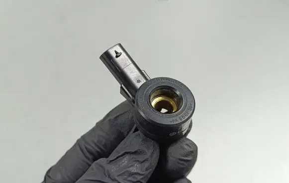 Jeep Grand Cherokee Detonation knock sensor 68313570AA