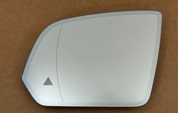 Mercedes-Benz V Class W447 Wing mirror glass A4478110233