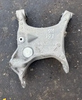 BMW 5 E60 E61 Rear upper control arm/wishbone 6758715