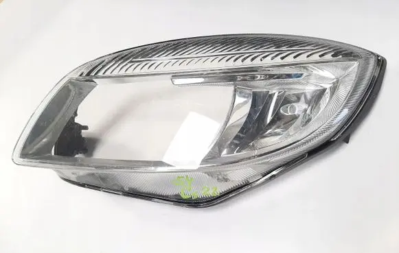 Skoda Fabia Mk1 (6Y) Headlight/headlamp