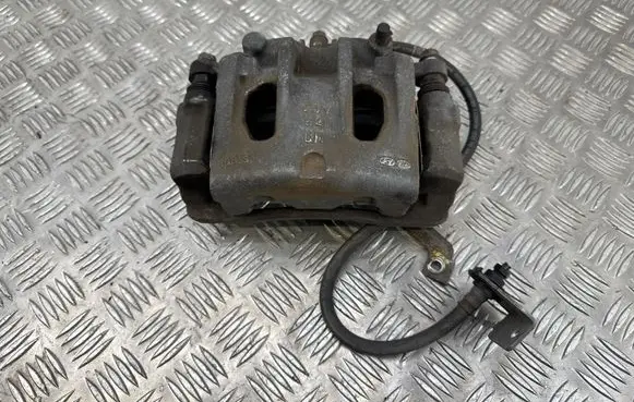 KIA Sorento Front brake caliper 