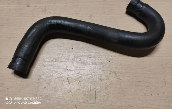 Jaguar XK8 - XKR Engine coolant pipe/hose