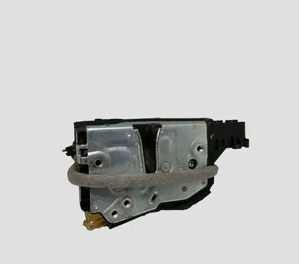 BMW 3 E46 Rear door lock
