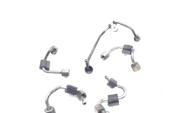 Peugeot Partner Fuel injector supply line/pipe 9HS DV6TED4BU