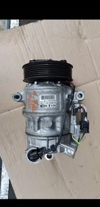Renault Scenic IV - Grand scenic IV Air conditioning (A/C) compressor (pump) 926001268R