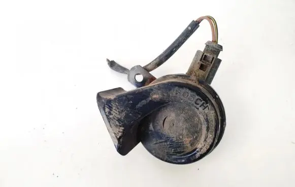 Volkswagen PASSAT B5.5 Horn signal 011157