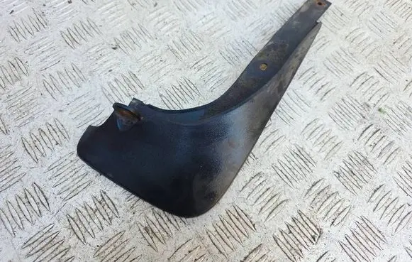 Toyota Auris E180 Front mudguard 7662102180