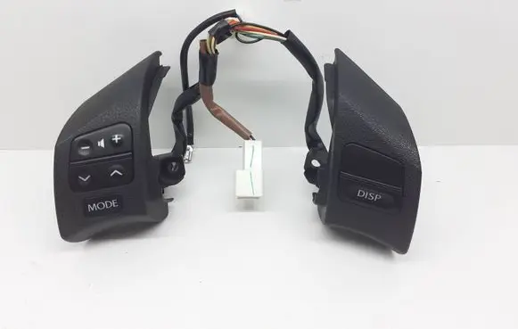 Steering wheel buttons/switches