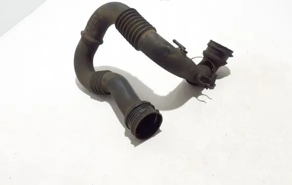Renault Trafic II (X83) Intercooler hose/pipe 8200470985