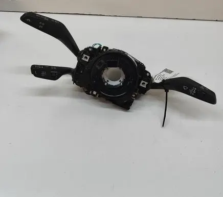 Audi Q4 Sportback e-tron Indicator stalk 82A953521ME