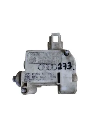 Audi A4 S4 B6 8E 8H Fuel tank cap lock motor 8E0862153A
