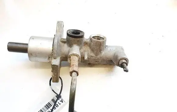Opel Zafira A Master brake cylinder 2442